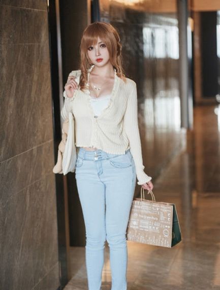 美女如云