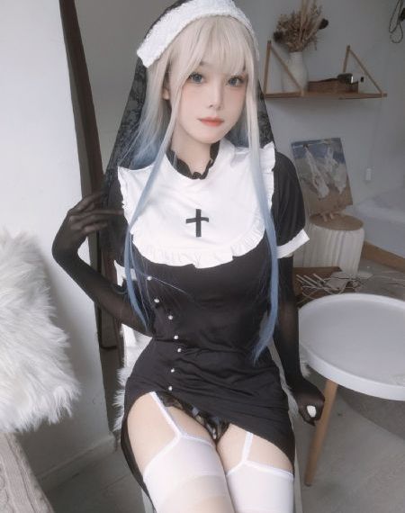 二次元人物做剧烈